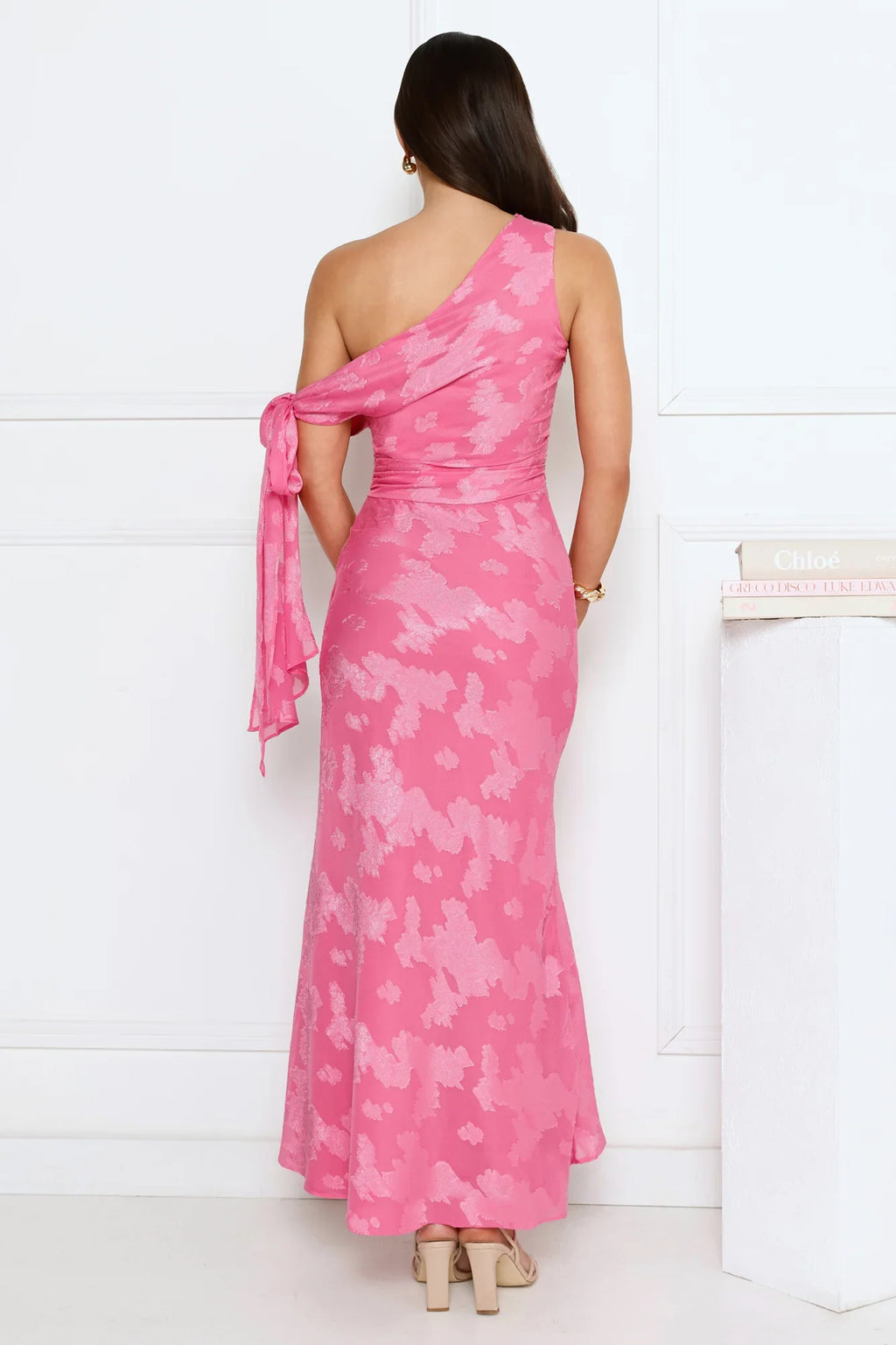 Secret Aurora Of Shoulder Maxi Dress Pink