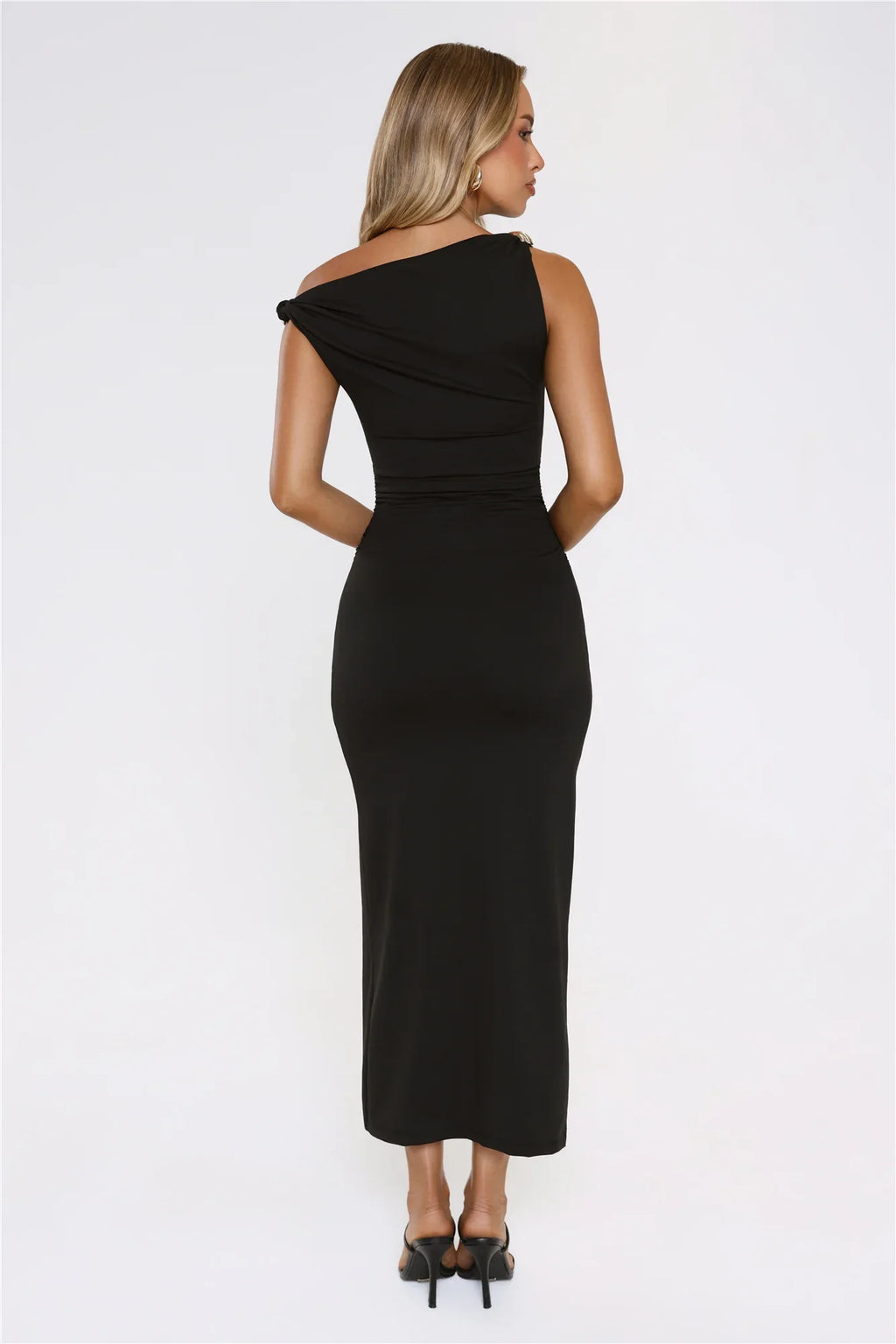 Chic Dreams Await Off Shoulder Maxi Dress Black