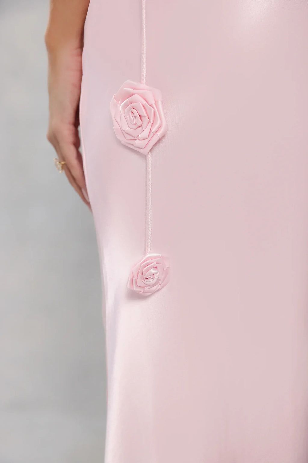 The Flora Satin Maxi Dress Light Pink