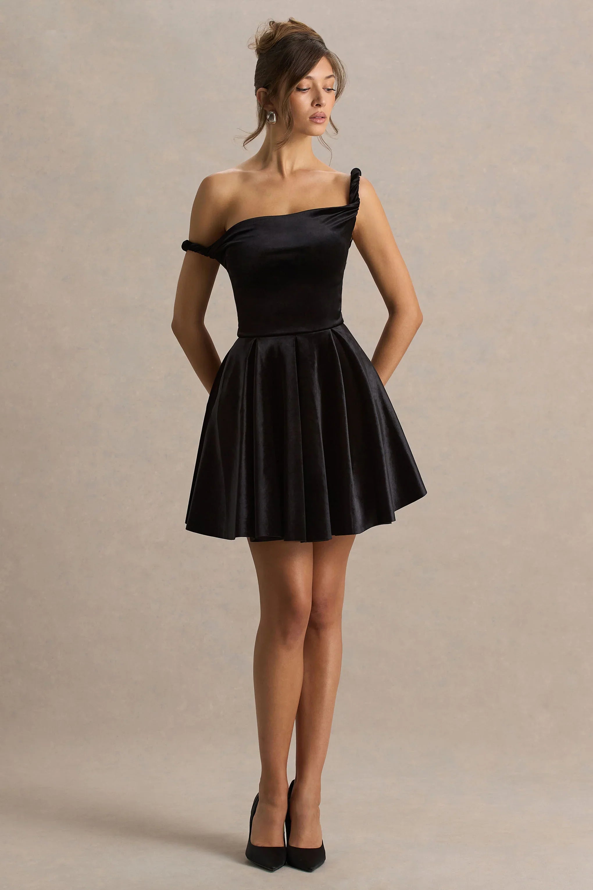 Leticia | Black Asymmetric-Neck Velvet Mini Dress With Twist-Sleeve