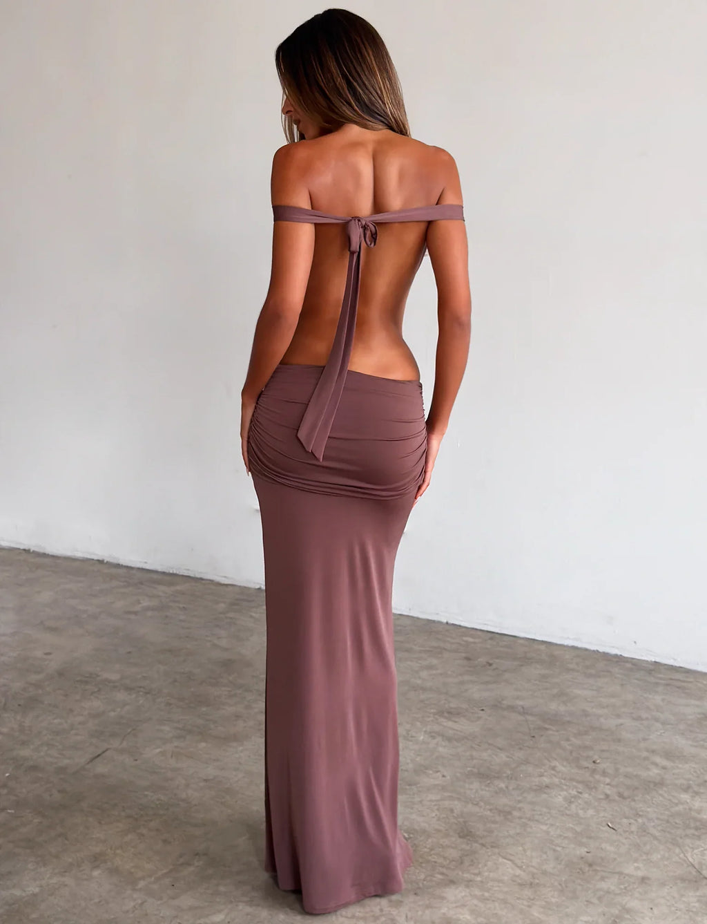IOLLA STRAPLESS MAXI DRESS - MOCHA