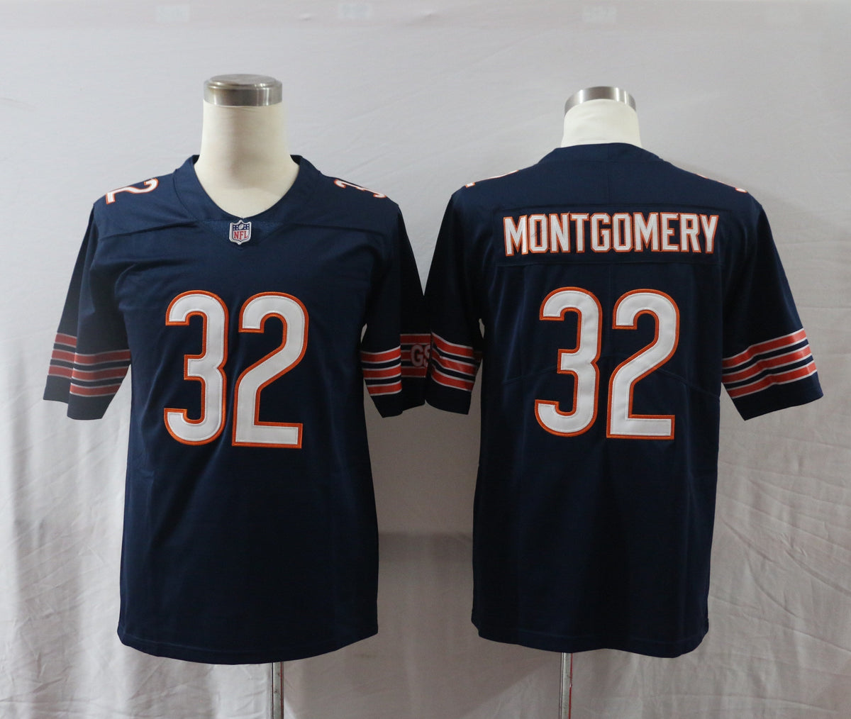 Men's Chicago Bears David Montgomery #32 Navy Game Jersey1